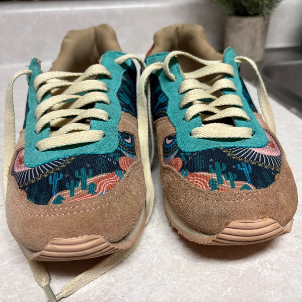 Inkkas Multicolor Sneakers with Tan Details